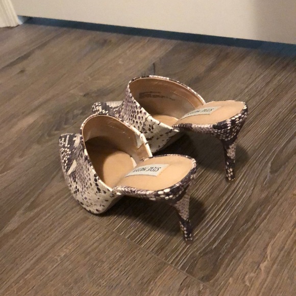 Snake skin skinny heeled mules - Picture 2 of 3